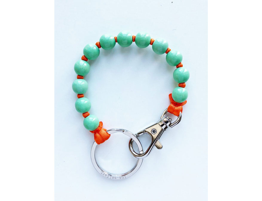 Das kurze Schlüsselband in Ausführung pastellgrün/orange von Ina Seifart