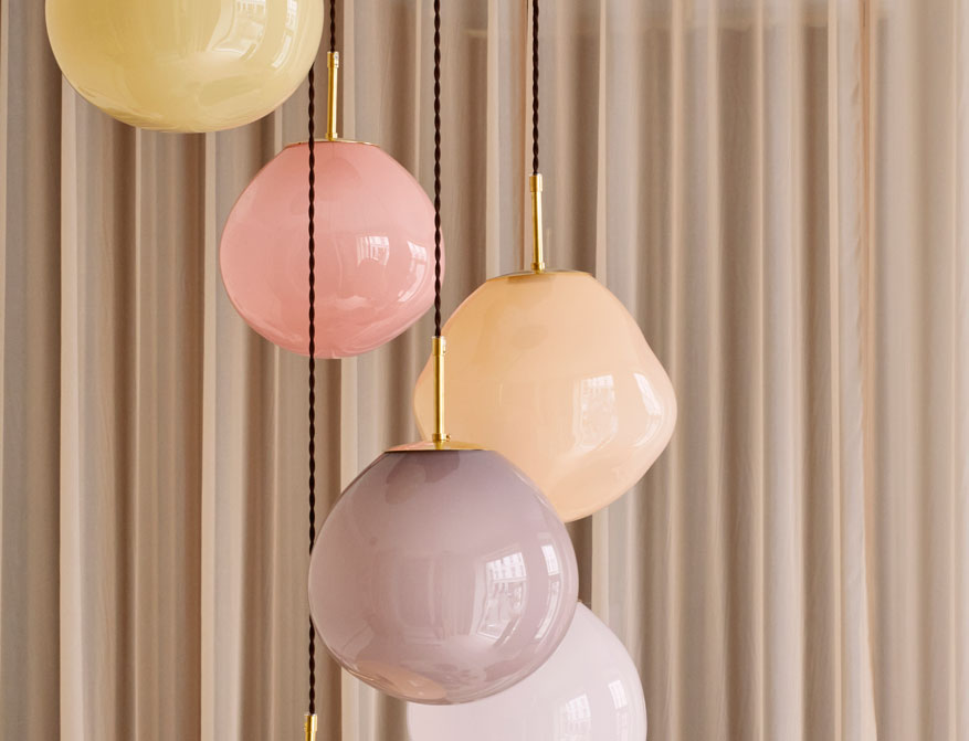 Bon Bon Pendant Lamp aus Glas in Apricot, Champagne, Plum, Milky Rose und Pink von Helle Mardahl