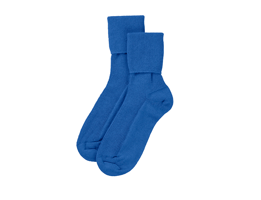 Die Socken aus Kaschmir in der Farbe Blau von Johnstons of Elgin
